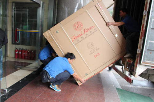 炉霍钢琴贵重工艺品无忧运